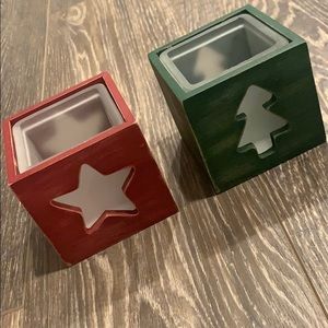 Holiday Rustic Wood Decor